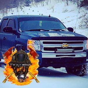 Meet your Posher, Dustin